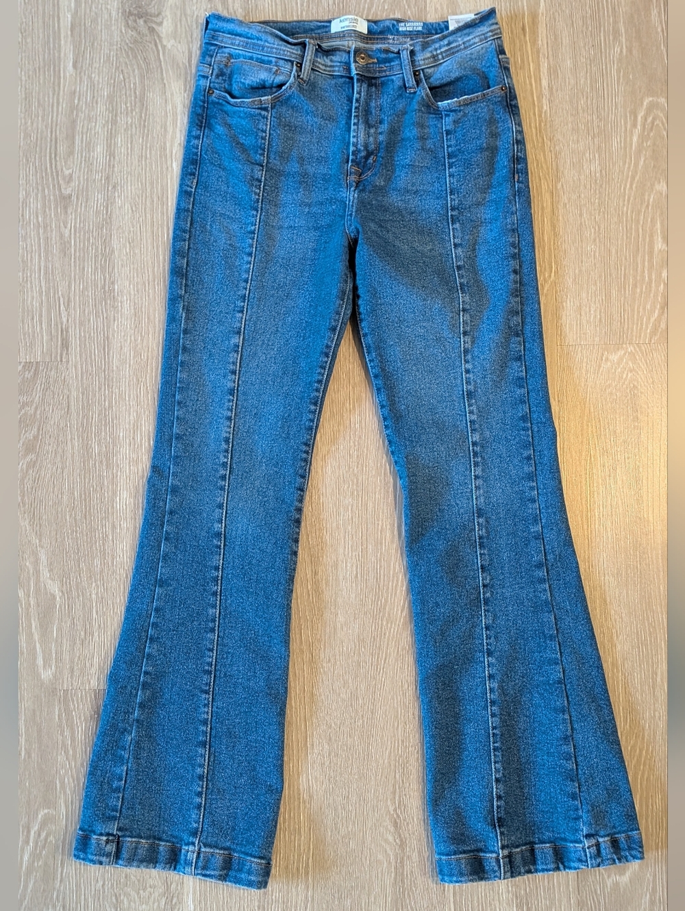 Kensie Jeans Vintage Luxe The Savanna High Rise Flare